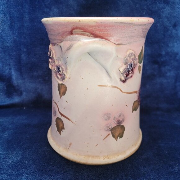 Maureen Lewis Pottery - Picture 2 of 6